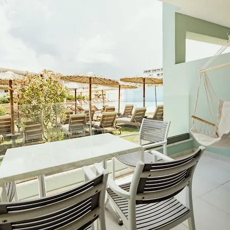 Aparthotel Robolla 4*